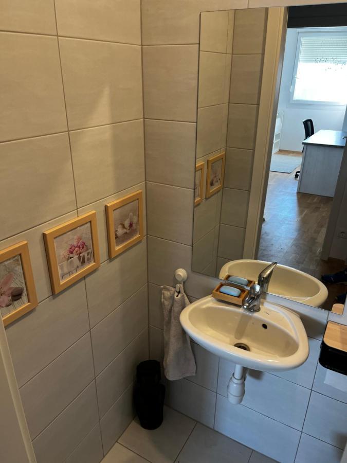 Apartman Vanesa Apartment Split Exterior foto